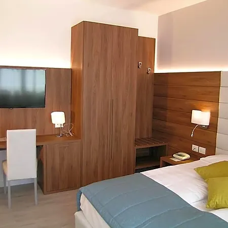 Belvedere Hotel