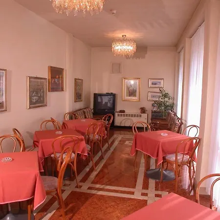 Belvedere 3*